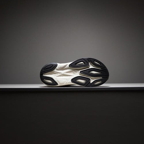 New Balance Fresh Foam V6