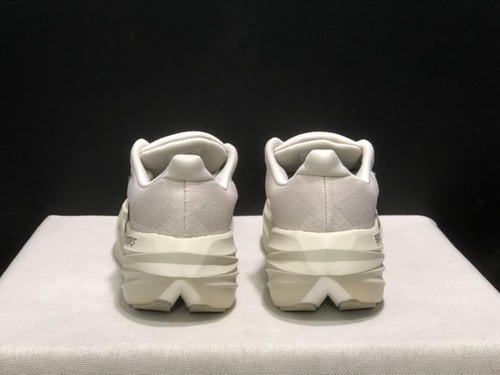 حذاء بروكس Brooks Glycerin Max