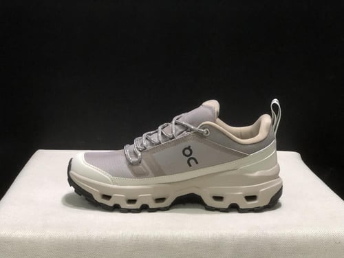 On Running Cloudrock Low