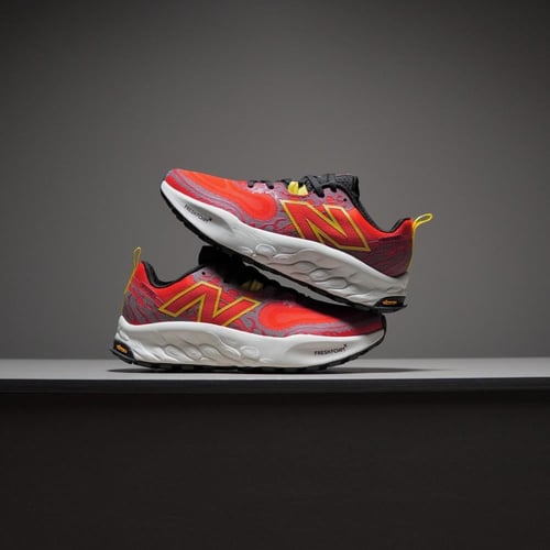 حذاء New Balance Hierro V8