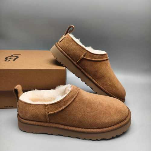 حذاء شتوي UGG