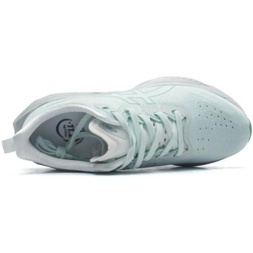 حذاء ASICS Novablast 4