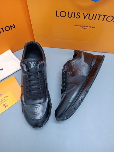 حذاء لويس فيتون LV
