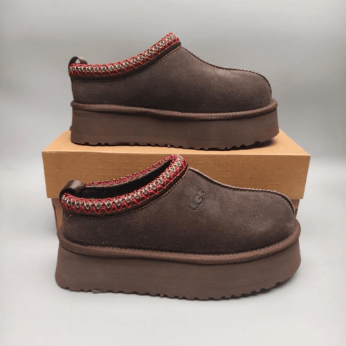 حذاء شتوي UGG