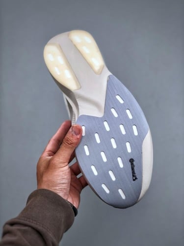 حذاء adidas Adizero Evo SL