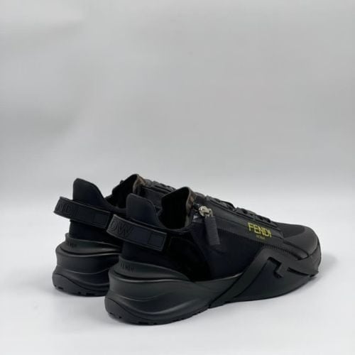 حذاء فيندي Fendi