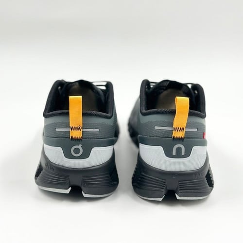 حذاء On Running cloud