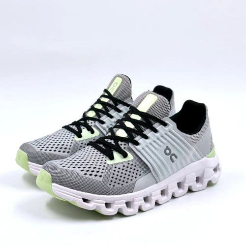 حذاء On Running cloud