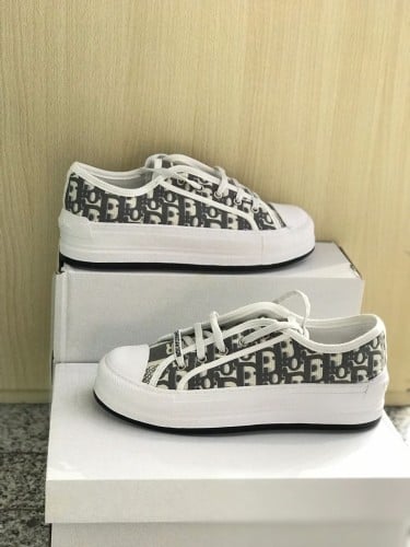 حذاء ديـــور Dior