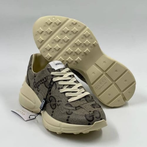 حذاء غوتشي Gucci