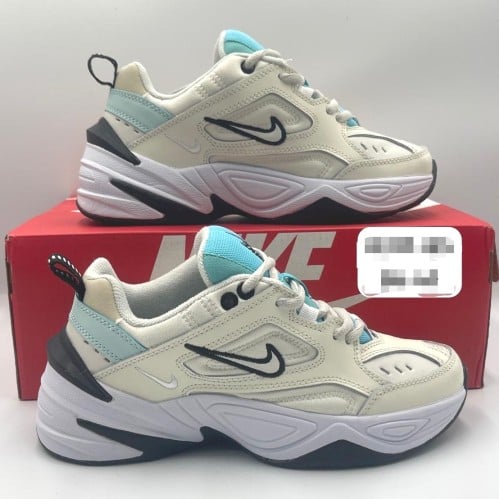 حذاء Nike Tekno