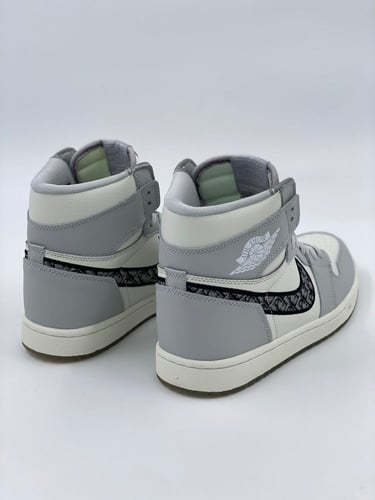 حذاء Nike Air Jordan