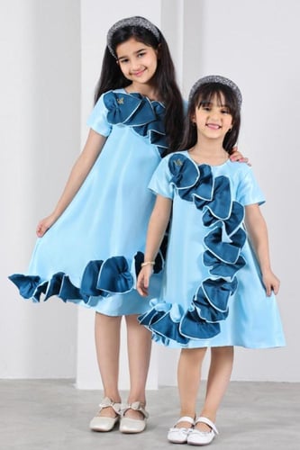 فستان بناتي بتدرجات بحرية