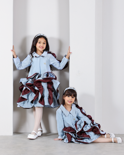 فستان بناتي فاخر بتدرج السماوي والعنابي