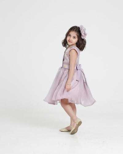 فستان أطفال بألوان جذابة من الجازار المنفوخ والجاك...