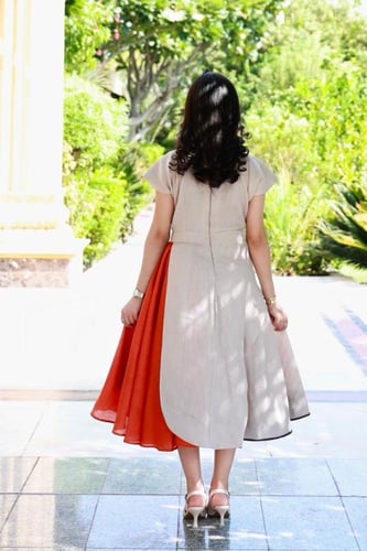 فستان بناتي للسن المحير