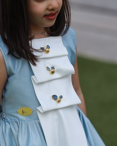 فستان أطفال بألوان فرائحيه من الشانتون