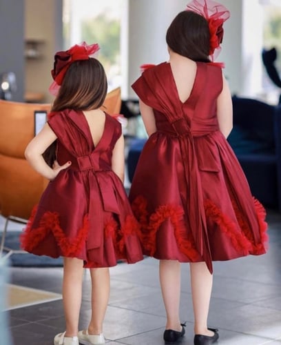 فستان أطفال عنابي تفته شانتون ممزوج مع التل