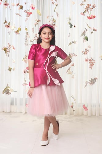 فستان أطفال ناعم باللون الفوشي