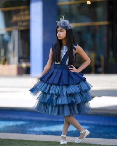 فستان أطفال طبقات