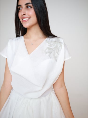 فستان نسائي جازار بقطعة مطرزه