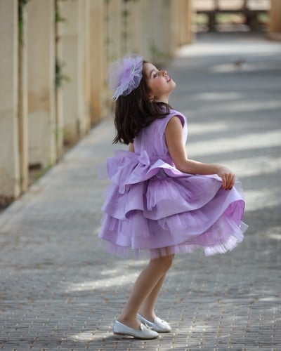 فستان أطفال ليلكي ممزوج بالتل