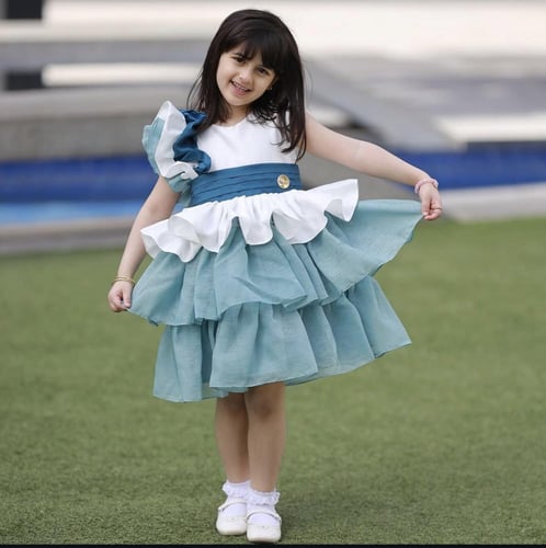 فستان أطفال بألوان فرائحيه