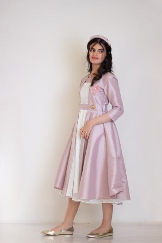 فستان السن المحير ممزوج تفته شانتون مع الجازار مزي...