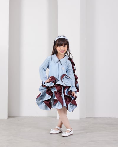 فستان بناتي فاخر بتدرج السماوي والعنابي