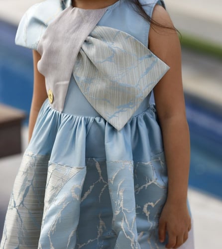 فستان اطفال بألوان جذابة