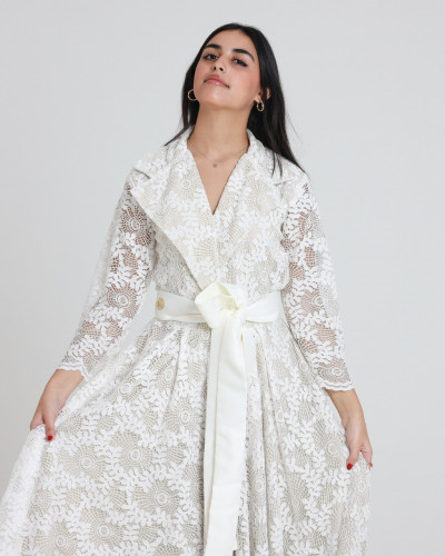 فستان نسائي دانتيل اوف وايت