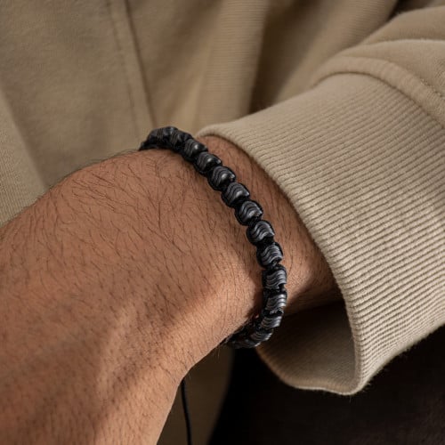 إسورة حجر مَعِن