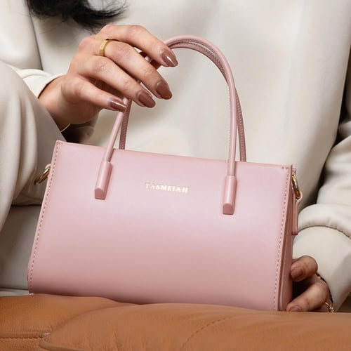 شنطة كاميلا لون وردي