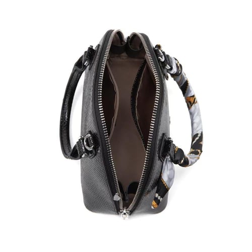 شنطة مادلين لون اسود