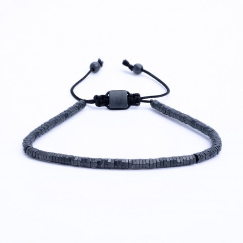 إسورة حجر آسر