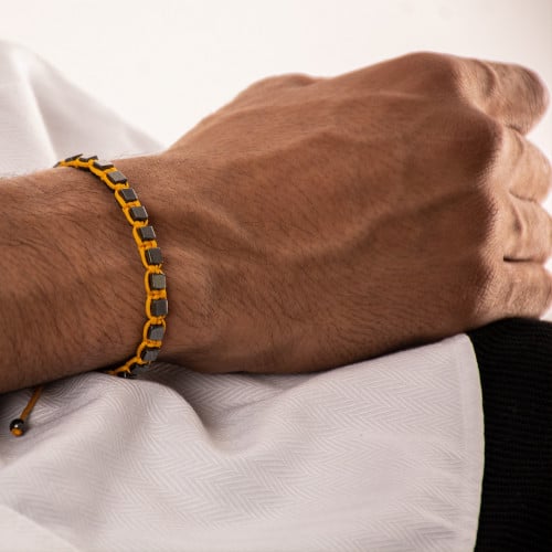 إسورة حجر سََّياج