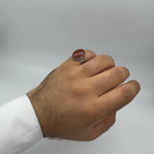 خاتم عقيق أحمر فضة 925 بإطار دائري ونقوش جانبية كل...