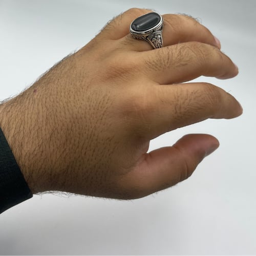 خاتم فضة رجالي متوج بالعقيق اليمني عيار 925 (بكيلي...