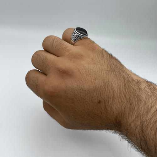 خاتم فضة رجالي متوج بالعقيق اليمني عيار 925 (بكيلي...