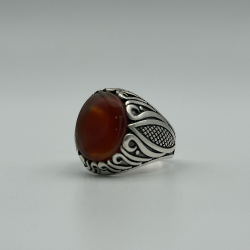 خاتم فضة نجراني راقي عيار 925 بحجر عقيق كبدي أصيل