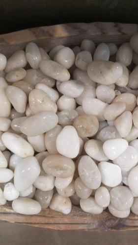 حجر زينة ابيض لمعة 10 كيلو