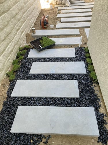 حجر زينة اسود لمعة 10 كيلو