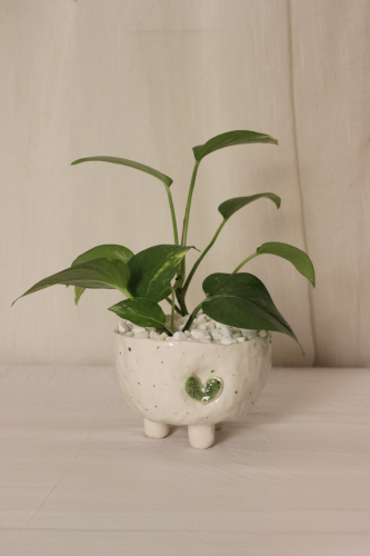 بوتس في مركن صناعة يدوية