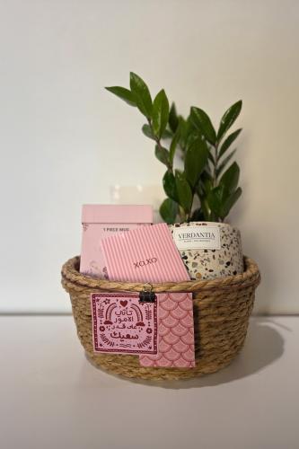 The Pink Gift 1