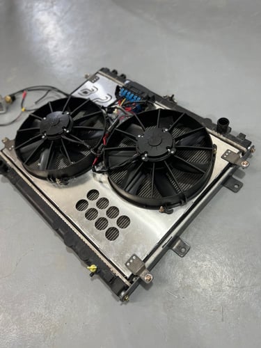 بكج مراوح هايلكس تايلندية 06/15