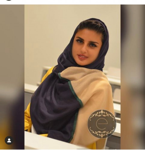 طرحه بوال لون بنفسجي مع بيج (الطول 180سم)