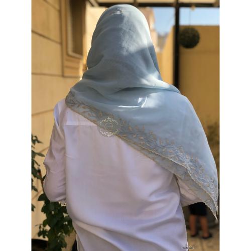 طرحة بوال لون سماوي بتطريز ذهبي طبقة واحدة عرض (١٠...