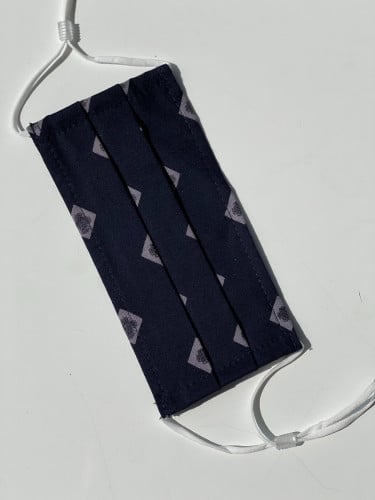 كمامه قماشيه مع قطعه لتصغير وتكبيير مقاس المطاط