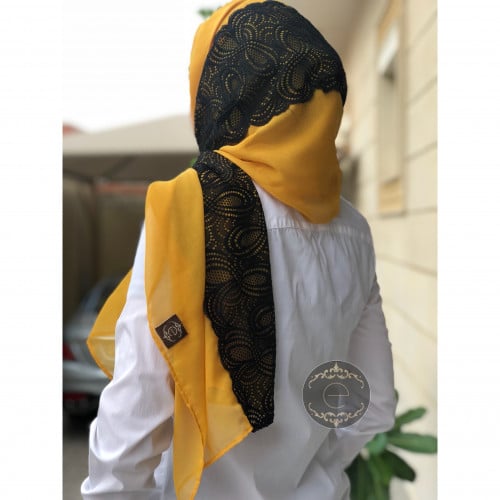 طرحة بوال لون منجي مع دانتيل اسود