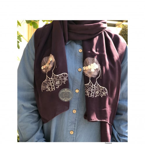 طرحة بوال لون بنفسجي بتطريز من الطرفين